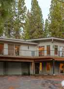 Primary image Ponderosa by Avantstay Spacious Cabin w/ Large Deck & Hot Tub 10min to Mtn