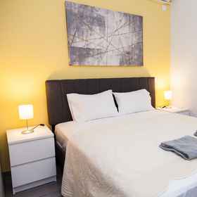 Room 1 Chic apartment in Athens, Port of Piraeus Hotels