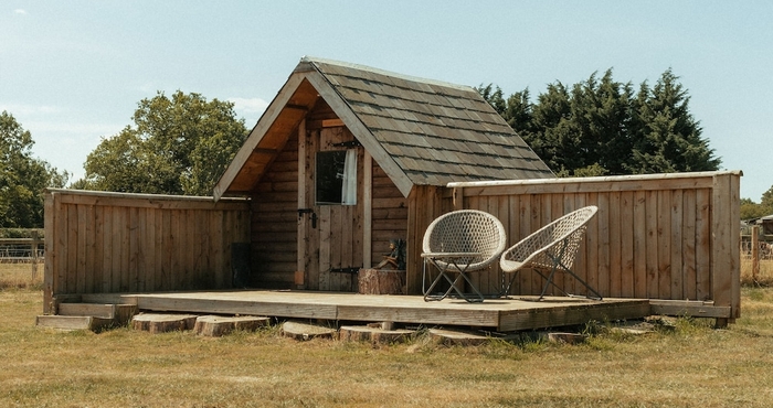 อื่นๆ Glamping at the Retreat Wiltshire is Rural Bliss