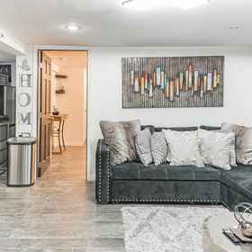 Primary image1Cozy Modern 1br Apartment - Just 10 Mins From Jfk Airport 1 Bedroom Apts by RedAwning,Beach 36th Street飯店