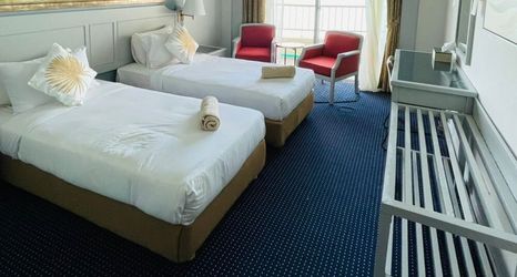 Others 2 Sea View Paradise