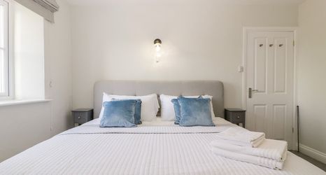 Others 2 Somerset House