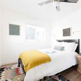 Room 1 Grant Hill II by Avantstay Contemporary Home w/ Patio 5min to Balboa Park, Hotel Pusat Konvensyen San Diego