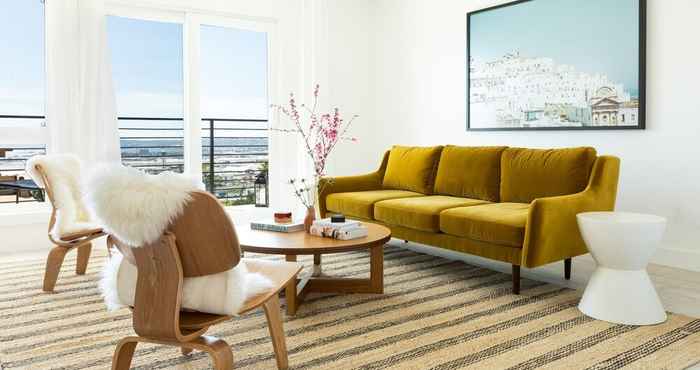 อื่นๆ Avalon I by Avantstay Contemporary San Diego Condo w/ Large Patio