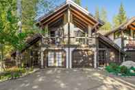 Others Marillac by Avantstay Gorgeous Ski Cabin w/ Balcony & Patio