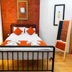 Primary image1St. Moscow Taksim By Emmy,F.S.M university飯店