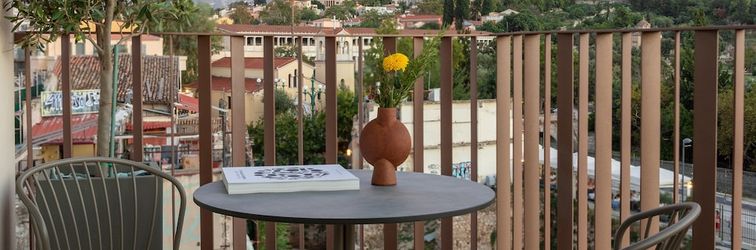 Lain-lain Altar Suites