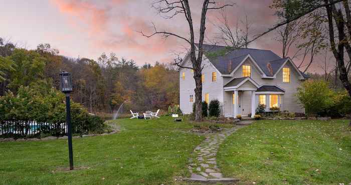 Others Cortland by Avantstay Charming Heritage Estate w/ Private Lake & Pool