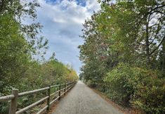 อื่นๆ 3 Lakeview Hotel