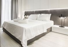 Others 4 Ultra Chic Modern 4 Bedrooms Apartment in Athens