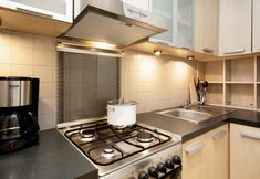 기타 6 Studio Świętokrzyska Warsaw by Renters