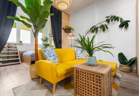 Others Studio Wspólna Warsaw by Renters