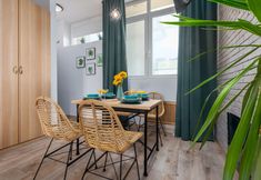 Others 5 Studio Wspólna Warsaw by Renters