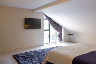 其他 4 Archstone House