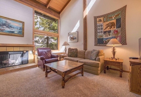 Others Hawk's Eye by Avantstay Cozy Condo w/ Views & Access to Northstar Resort Community