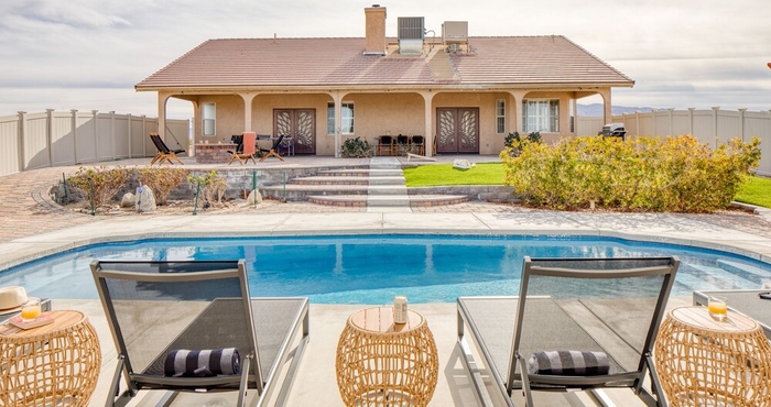 Others Salton by Avantstay Luxury Desert Estate w/ A Gorgeous Interior, Pool, Patio & Ping Pong!