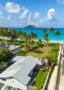 Imej utama Hale Oahu Estate by Avantstay Kailua Beachfront Estate w/ Guest House