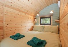 Lain-lain 2 Dew Pond