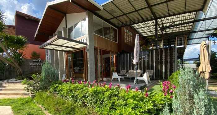 Others Lux Homestay