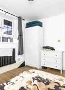 ห้องพัก Spacious 4 Bedroom Apartment in Bethnal Green