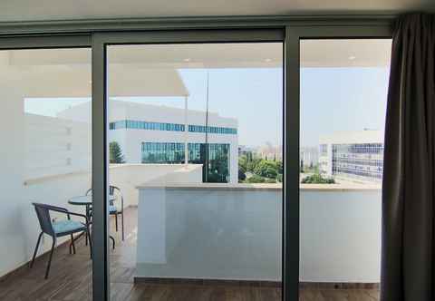 Others Phaedrus Living Luxury Suite Nicosia 504
