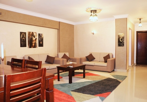 อื่นๆ Golden Charming 3-bed Apartment in Cairo