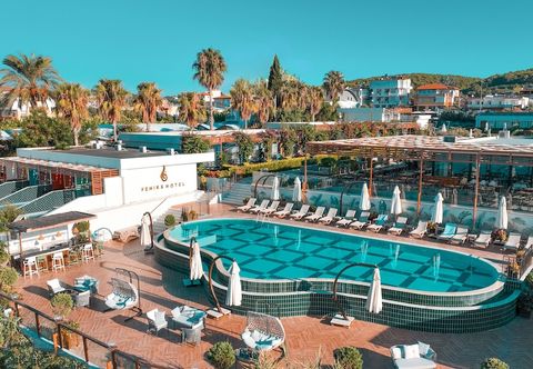 その他 Feniks Hotel