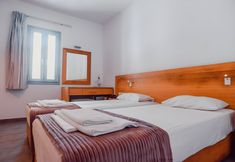 Khác 4 Far Out Beach Resort & Camping