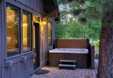 其他 3 Klamath by Avantstay Gorgeous Mountain Home w/ Fire Pit, Spa & Lake Views