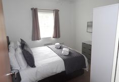 Others 4 Beautiful 2-bed Apartment in Poulton-le-fylde