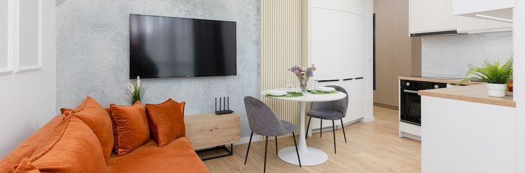 Others Apartment Warsaw Złoty Potok by Renters