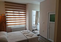 Lain-lain 4 Taksim52