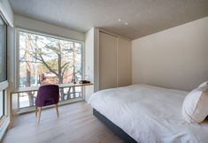 Others 7 Silver Maple Chalet