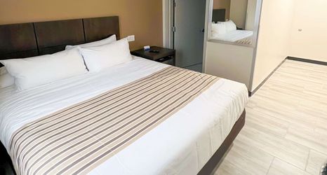 Others 2 Rodeway Inn