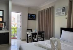 기타 3 Rooms R Us - Evangelista