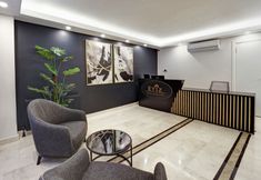 อื่นๆ 2 Etiz Hotels & Residences