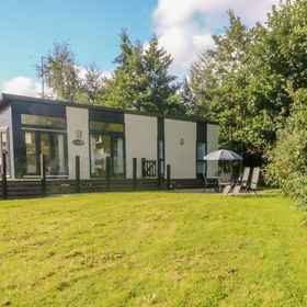 Primary image 1 Number 15, Hotel Gresgarth Hall Gardens