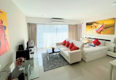 Others 2 Chic Condo apartment by Lofty