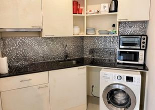 Khác 4 Chic Condo apartment by Lofty