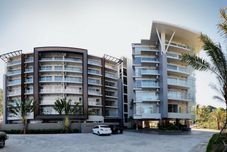 Khác Chic Condo apartment by Lofty