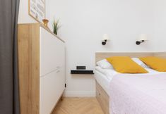 Others 4 Apartment Mokotów Boboli by Renters