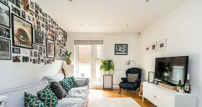 Lainnya Contemporary 2BD Flat With Balcony - Hackney Downs