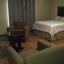 其他 4 Hotel Pedregal