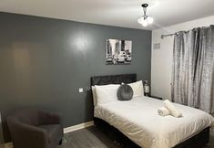 Others 7 Remarkable 2-bed Apartment in Wolverhampton