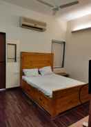 Primary image Hotel Milan Gurukul Road