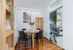 Lain-lain 5 Kraków Błonia Apartment by Renters