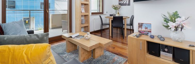 Lain-lain Kraków Błonia Apartment by Renters