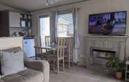 Others 4 Remarkable 3-bed Caravan in Porthcawl, UK