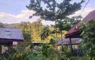 Lainnya 4 Mountain View Cottages & Villa Tangkahan