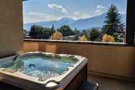 Others Alpenglow Penthouse by Revelstoke Vacations